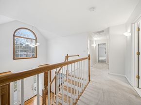 11 Little Tree Rd, Medway MA 02053