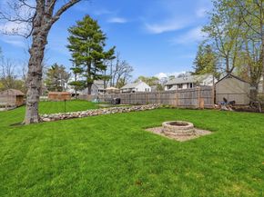 11 Roseen Ave, Weymouth MA 02188