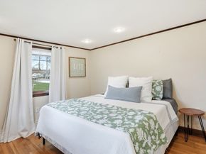 11 Roseen Ave, Weymouth MA 02188