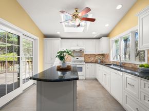 38 Flintlock Lane, Sudbury MA 01776
