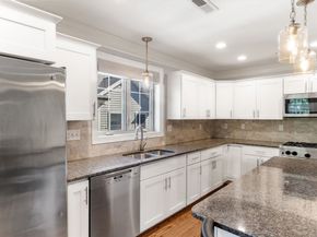 22 Hawthorne Street 2, Boston MA 02119