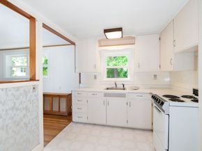 8 Atlantic Rd, Gloucester MA 01930