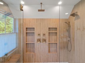 123 Mount Pleasant St, Marlborough MA 01752