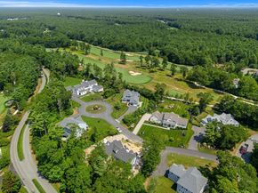 2 Golf Cottage Way 2, Mattapoisett MA 02739