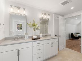 2 Golf Cottage Way 2, Mattapoisett MA 02739