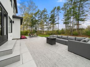 3 Kestrel Way, Carver MA 02330