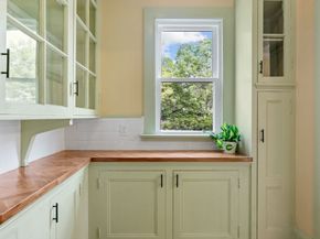 48 Union St, Rockland MA 02370
