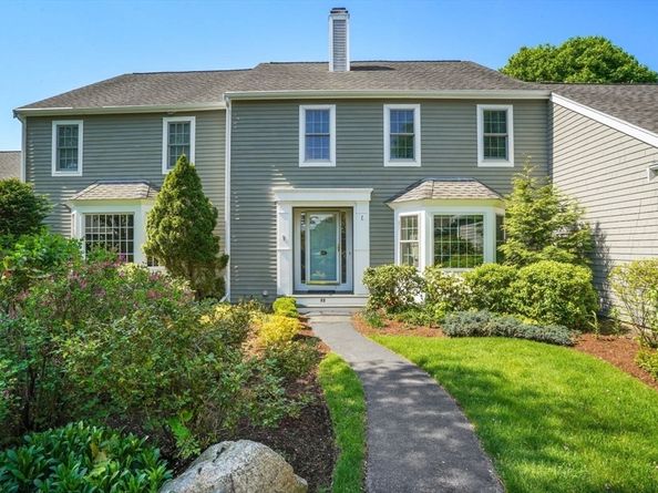 22 Floret Circle 22, Hingham MA 02043