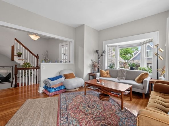 62 Hudson St 2, Somerville MA 02143