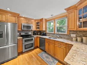 36 Ellis Street, Woburn MA 01801