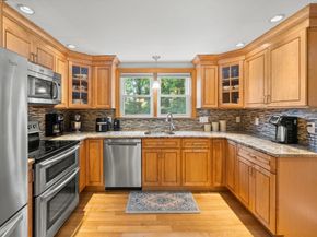 36 Ellis Street, Woburn MA 01801