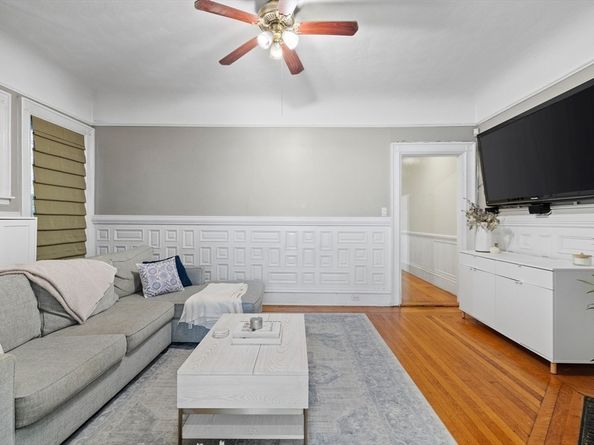 259 Beacon Street 23, Boston MA 02116
