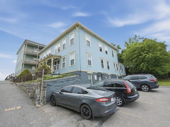 54 Shelby Street, Worcester MA 01605