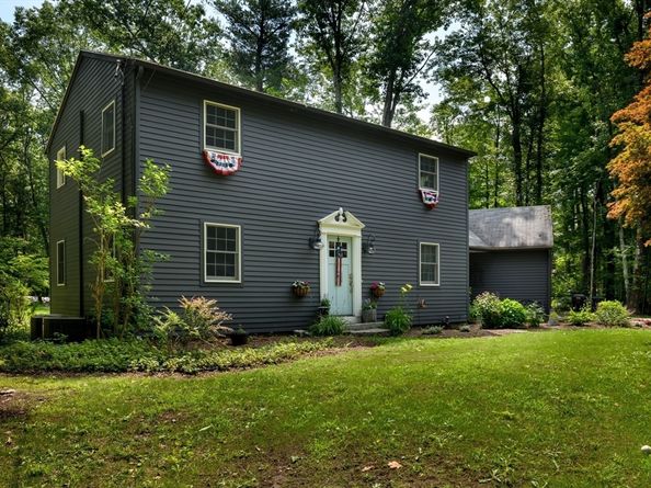 1662 Wachusett St, Holden MA 01522