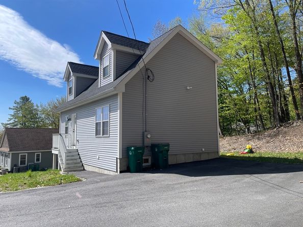 122 Swan Ave, Fitchburg MA 01420