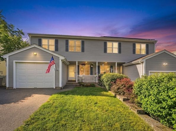 42 Castine St A, Worcester MA 01606