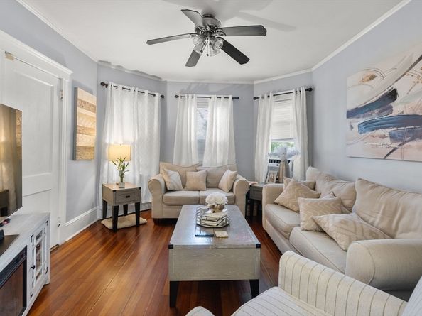 9 Aldwin Rd 1, Boston MA 02131