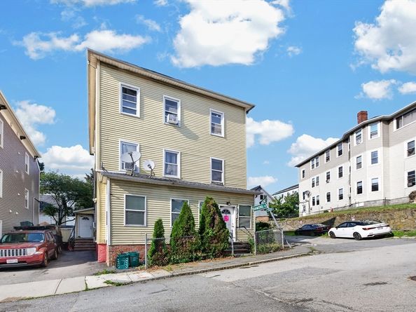 5 Diamond St, Worcester MA 01610