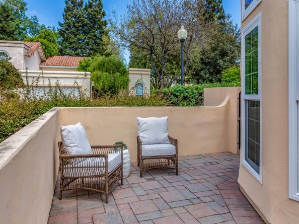 1103 Ana Privada, Mountain View CA 94040