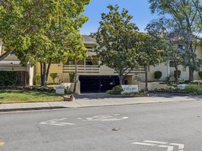 576 W Parr Avenue 32, Los Gatos CA 95032