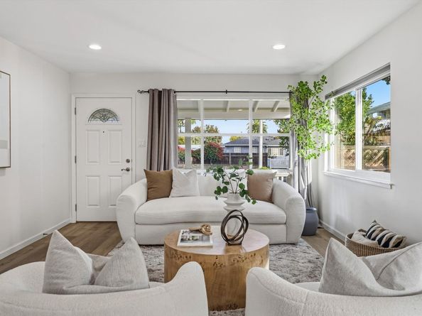 716 Kiely Boulevard, Santa Clara CA 95051