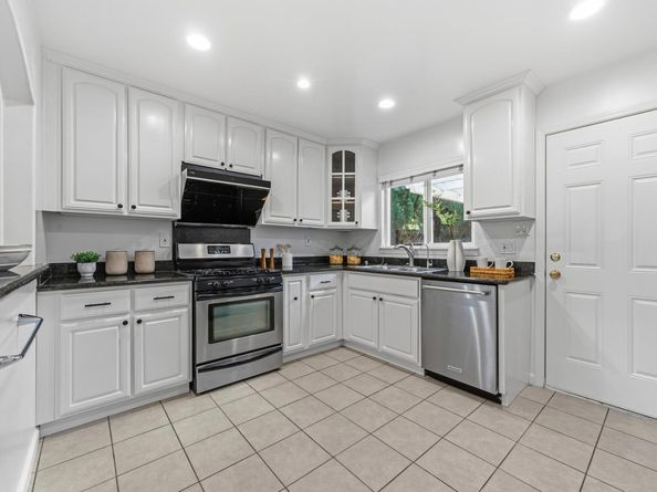 716 Kiely Boulevard, Santa Clara CA 95051