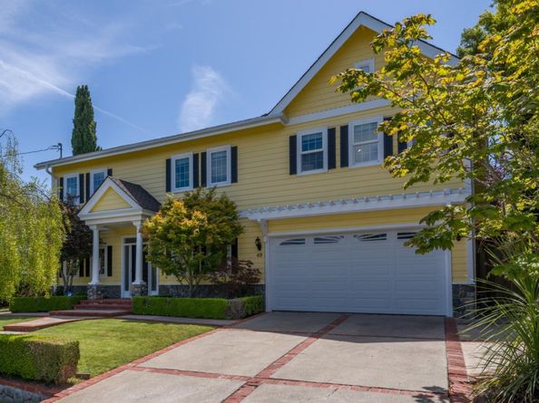 49 W Summit Drive, Redwood City CA 94062