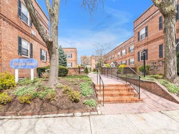 21 S Village Avenue
