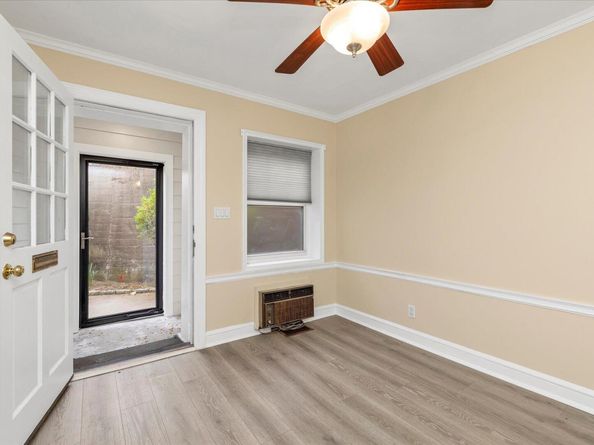 21 S Village Avenue 3, Rockville Centre NY 11570