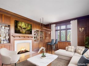 16 Tuthill Lane, Remsenburg NY 11960