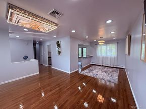 14 Hilton Court, Hicksville NY 11801