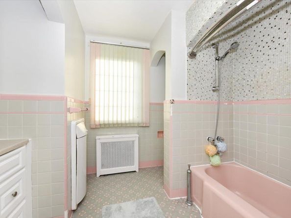 80-07 192nd Street, Jamaica Estates NY 11423