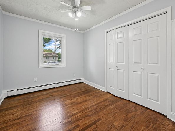 348 Hauser Avenue, Holbrook NY 11741