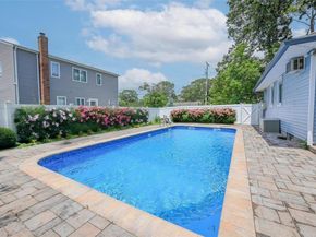 348 Hauser Avenue, Holbrook NY 11741