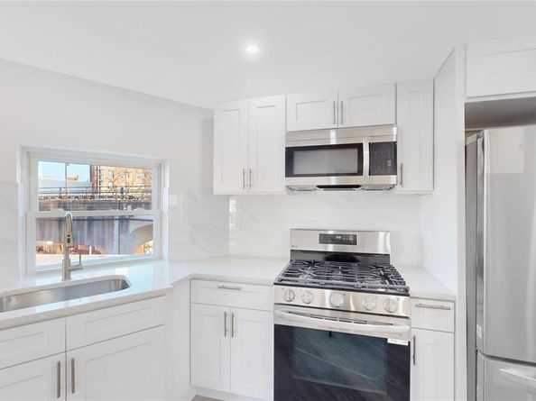 308 Beach 86th Street, Far Rockaway NY 11693