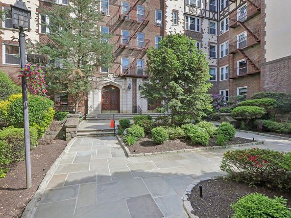 1470 Midland Avenue 3O, Bronxville NY 10708