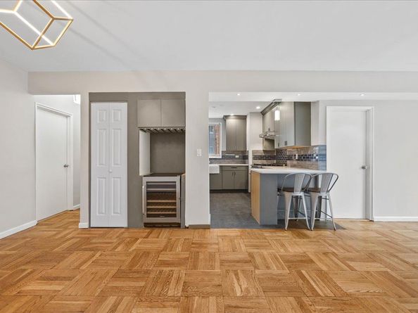 629 Kappock Street 2A, Bronx NY 10463
