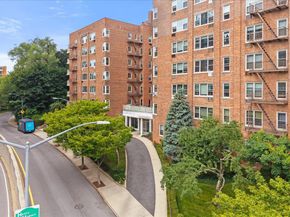 629 Kappock Street 2A, Bronx NY 10463