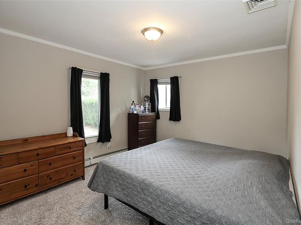 4 Naples Avenue, Central Islip NY 11722