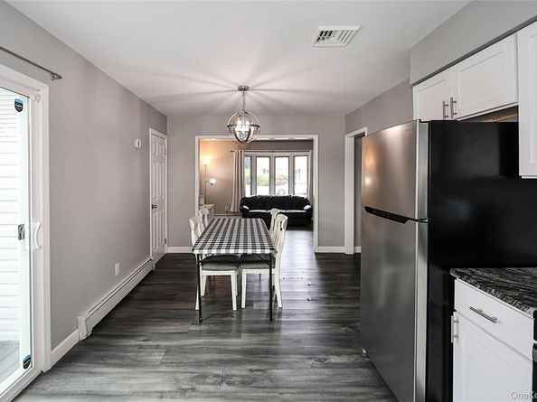 4 Naples Avenue, Central Islip NY 11722
