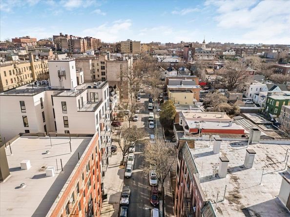 630 East 230th St, Bronx NY 10466
