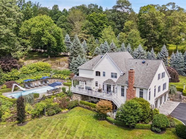 6 Shard Court, Katonah NY 10536