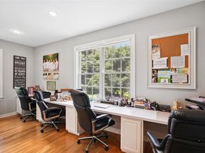 6 Shard Court, Katonah NY 10536