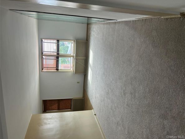 504 Merrick rd Road 4A, Lynbrook NY 11563