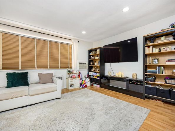 8136 156th Avenue 241, Howard Beach NY 11414