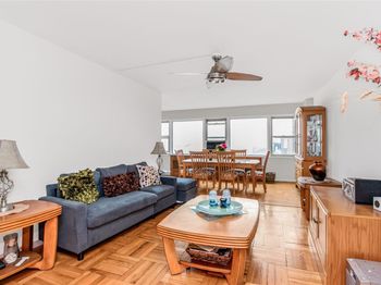 3131 Grand Concourse