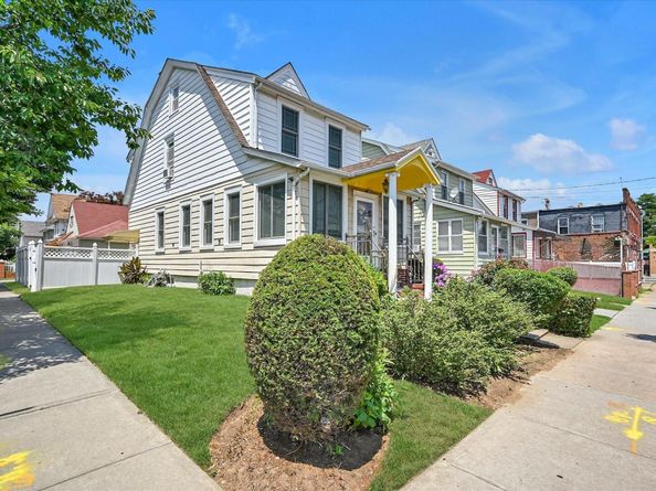 102-20 218th Place, Queens Village NY 11429