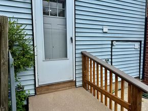 33 Princeton Street, Bay Shore NY 11706