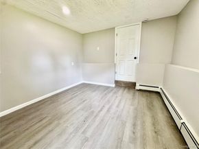 33 Princeton Street, Bay Shore NY 11706