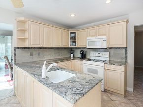 4 Terry Court, North Babylon NY 11703